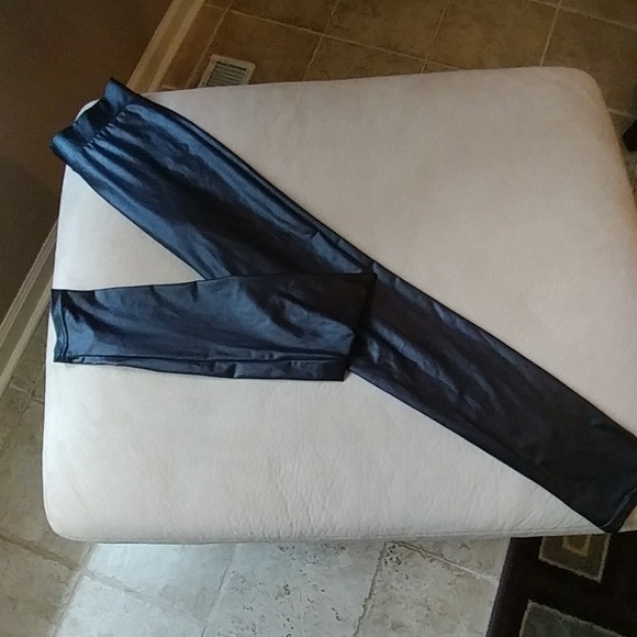 Leggings - Picture 3 of 5